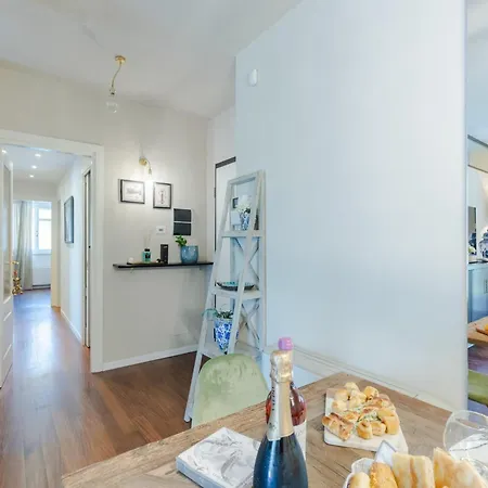 Seaside Apartment In The Heart Of Viareggio Apartment Viareggio